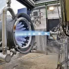El motor Arcos (esquerra) és la versió avançada de la Demo P1 (dreta), el primer dispositiu de tipus aerospike del món. - PANGEA PROPULSION