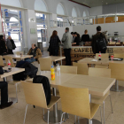 Imatges de la nova cafeteria de l'estació de trens de Lleida