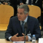 L’expresident de Caja Madrid Miguel Blesa, ahir durant la seua declaració en el judici per les ‘black’.