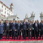 Foto de família dels caps d’estat i de govern de la Unió Europea, reunits ahir a Bratislava.