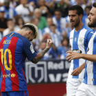Leo Messi celebra un dels dos gols que va anotar ahir i que van servir per tombar un Leganés que va pressionar l’equip blaugrana des del xiulet inicial.
