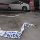 Interior del garatge de Burgos on es va produir l’assassinat d’una dona de 50 anys.