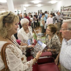 Un centenar de persones van anar ahir a l’estrena de la renovada ‘Nova Tàrrega’ i de l’exposició a la Biblioteca Comarcal de l’Urgell.