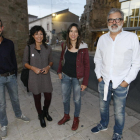 Parlon, ahir a Lleida entre Mònica Lafuente i Fèlix Larrosa.
