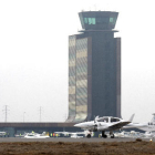 Imatge de l’exterior de l’aeroport d’Alguaire.