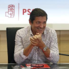 Javier Fernández: "Abstenció o eleccions"
