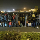 Comença l’evacuació d’immigrants de la ‘jungla’ de Calais