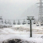 Primera nevada al Pirineu amb 5 centímetres en la Bonaigua