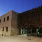 Vista de la fachada del Centro de Atención Primaria (CAP) de Balaguer.  