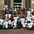 Foto de familia de los participantes ayer en el Col·legi Maristes Montserrat de Lleida. 