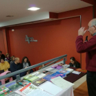 Josep Pàmies ayer durante la charla en San Fernando de Henares.