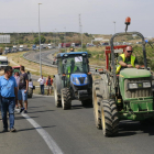 Una imagen de la última protesta del sector el pasado día 25 en Soses, a la altura de la autovía.