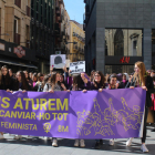 Vaga feminista de 24 hores per denunciar les bretxes laborals i socials