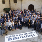 Alcaldes i regidors lleidatans aquest dimarts a l'Institut d'Estudis Ilerdencs després del ple de la Diputació de Lleida.
