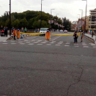 Cortan el Pont Vell de Lleida en protesta por la sentencia del procés.