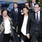 Rajoy, Cospedal i la seua esposa Fernández a l’arribar al Tanatori Municipal de València per donar el condol a la família de Rita Barberá.