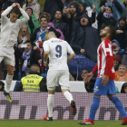 Cristiano celebra uno de sus goles ante el Sporting.