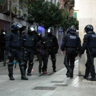 Desalojan el Banc Expropiat en Barcelona y vuelven a tapiar el local