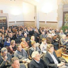 La conferència de Josep Varela va omplir l'aula magna de l'Institut d'Estudis Ilerdencs.