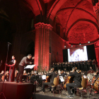 La nau central de la Seu Vella va acollir ahir el concert de Nadal del 20è aniversari de L’Intèrpret, acompanyats per la soprano Iolanda Dolcet.