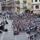 La plaza dels Oms de La Seu d’Urgell se llenó ayer de público para escuchar el Gran Concierto Catalunya. 