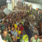 Més de 200 persones acomiaden Nuet i Simó abans de viatjar a Madrid per declarar