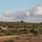 Molinos del parque eólico de Sant Antoni, en el municipio de La Granadella.