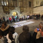 Imagen de archivo de una concentración contra la violencia machista en la plaza Paeria. 