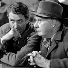 George Bailey con el ángel Clarence.