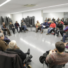La reunió es va fer ahir al centre cívic de la plaça l’Ereta.