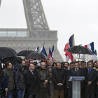 Fillon va convocar ahir una concentració a París per donar suport a la seua candidatura.