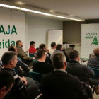 Imatge de la reunió de la sectorial de la fruita d’Asaja.