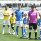 Jaume Viñes, Noel Carbonell y Joel Huertas, ayer con las nuevas camisetas de la próxima temporada.