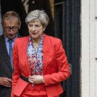 May descarta dimitir després de perdre la majoria absoluta, segons la BBC