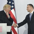 El presidente de los EEUU, Donald Trump, junto al mandatario de Polonia, Andrzej Duda.