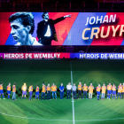 La figura de Cruyff va ser present en l’homenatge.