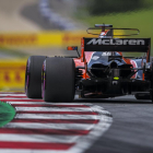 Fernando Alonso tuvo que recuperar el motor antiguo al tener problemas con el nuevo.