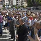 Imatge de la concentració de rebuig que va tenir lloc a la plaça d’Espanya de Sabiñánigo.