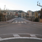 Vista del Pont Nou de Balaguer que da acceso a la Plaza Mercadal. 