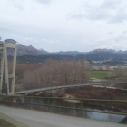 Imagen del puente entre los municipios de Oliana y Peramola. 