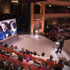 Puigdemont va respondre ahir preguntes d’una vintena de ciutadans al nou programa de TV3.