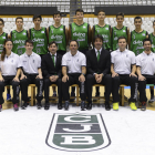 El leridano Àlex Rubín de Celis, el primero por la izquierda, con la plantilla infantil del Joventut.