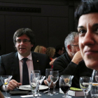 Puigdemont i Gabriel van garantir ahir un referèndum amb una pregunta clara i binària.