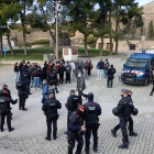 Un ampli dispositiu de Mossos d'Esquadra va evitar ahir incidents en un acte de Vox a Lleida.

Antifeixistes els van increpar i el president del partit, Santiago Abascal, va dir que sempre reben “crits d'energúmens” mentre que als presos independentistes ningú “els assetja”.