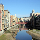Vista general de Girona desde el puente de Piedra.
