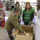Solidaridad en las farmacias ■  Las boticas de Lleida también colaboran en campañas soliarias de recogida de medicamentos.