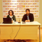 Romina Garcia y Ricard Bellera durante la presentación del informe.me