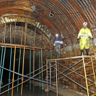 Los trabajos para reconstruir la bóveda del túnel de Montclar que se están ejecutando estos días.