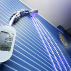 Brussel·les premia un sensor que informa de l'aigua que es gasta durant la dutxa