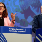 La comissària de Comerç, Cecilia Malmström, i el comissari d’Agricultura, Phil Hogan, ahir.